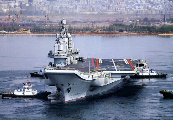 fr-2012-Aircraft-carrier-03.jpg